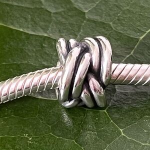Pandora Twist Knot Charm